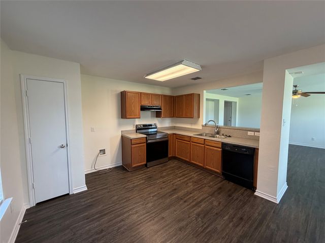 300 Stanford, Forney, TX 75126