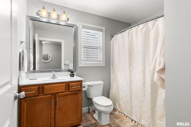 4546 THOMPSON Road, Springfield, IL 62711