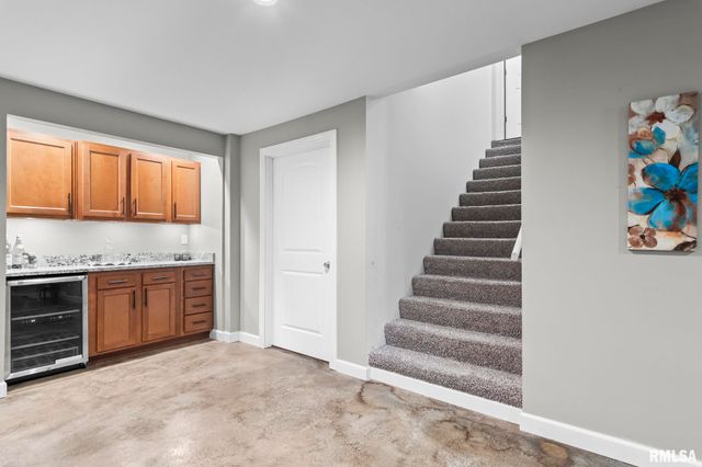 4546 THOMPSON Road, Springfield, IL 62711