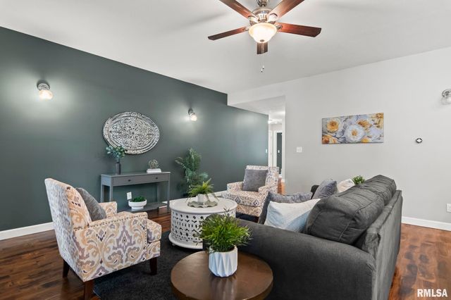 4546 THOMPSON Road, Springfield, IL 62711