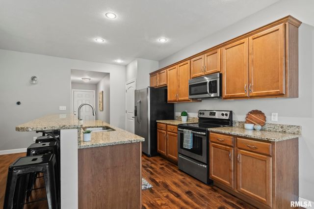 4546 THOMPSON Road, Springfield, IL 62711