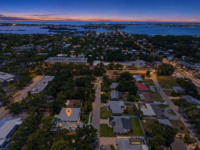 1870 JASMINE DRIVE, Sarasota, FL 34239