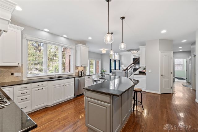 6738 Cherry Leaf Court, Mason, OH 45040