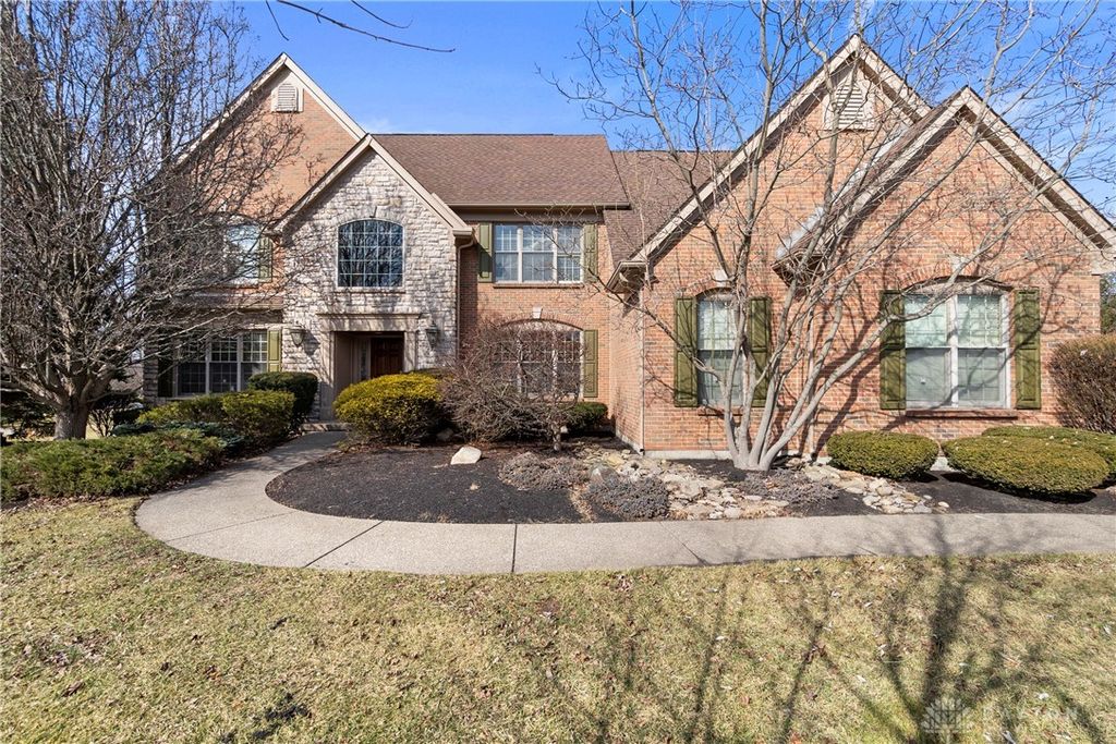 6738 Cherry Leaf Court, Mason, OH 45040