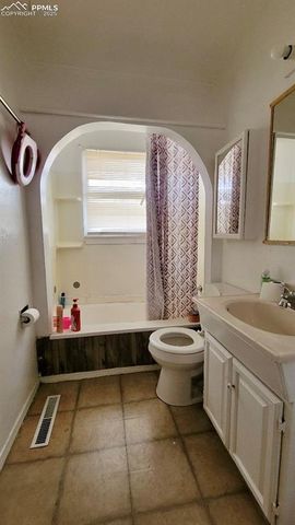 2640 Forsythia Street, Pueblo, CO 81005