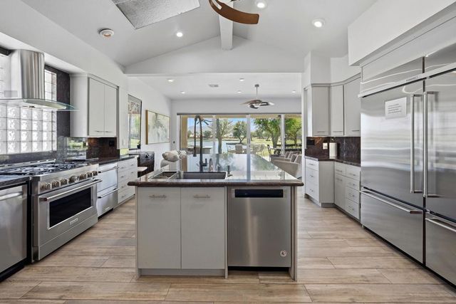 54027 Southern Hills, La Quinta, CA 92253