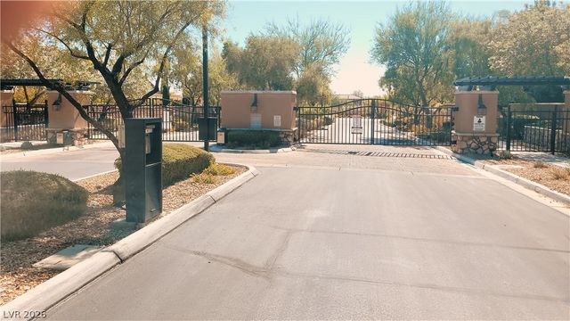 10268 Cool Mist Street, Las Vegas, NV 89178