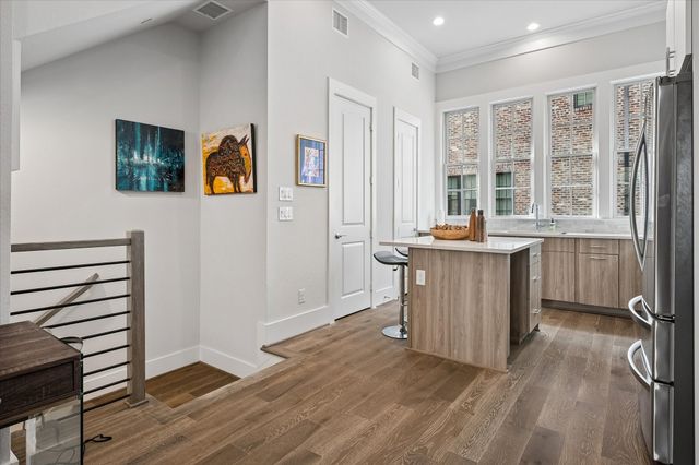 14957 Oak Street, Addison, TX 75001