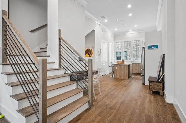 14957 Oak Street, Addison, TX 75001