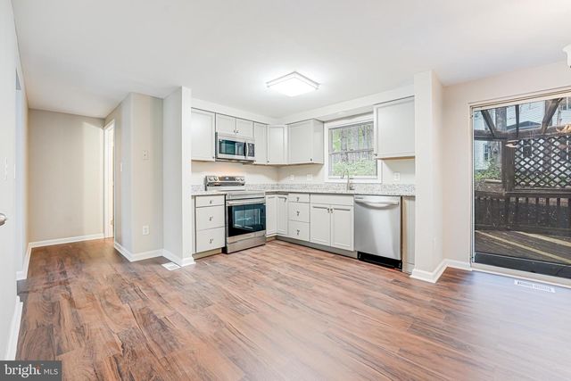 4696 FISHERMANS COVE, Dumfries, VA 22025