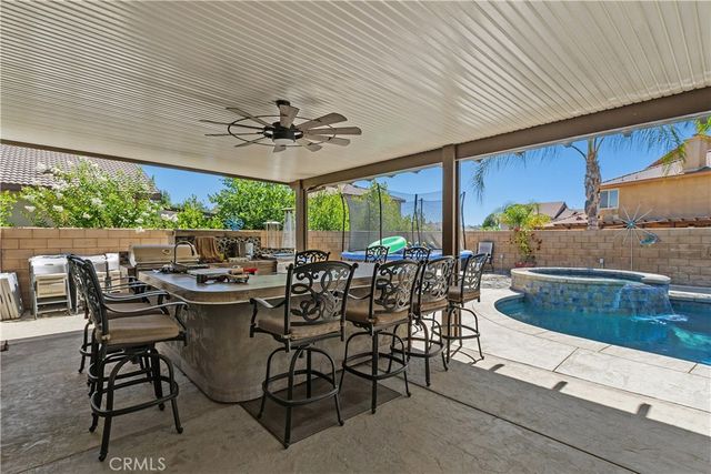 9479 Lost Grove, Riverside, CA 92508