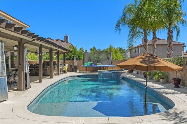 9479 Lost Grove, Riverside, CA 92508