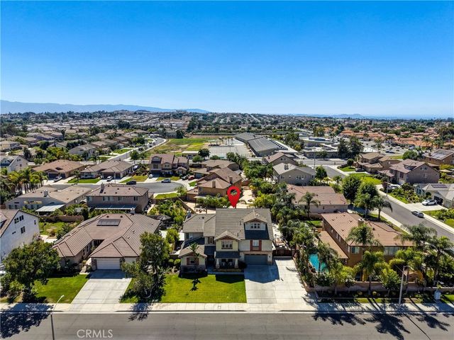 9479 Lost Grove, Riverside, CA 92508