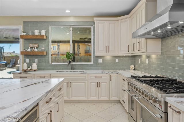 9479 Lost Grove, Riverside, CA 92508