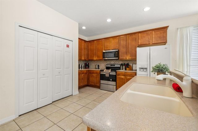 113 TIGER LILY COURT, Davenport, FL 33837