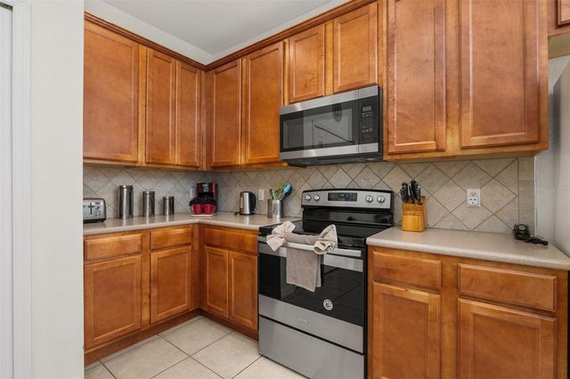113 TIGER LILY COURT, Davenport, FL 33837
