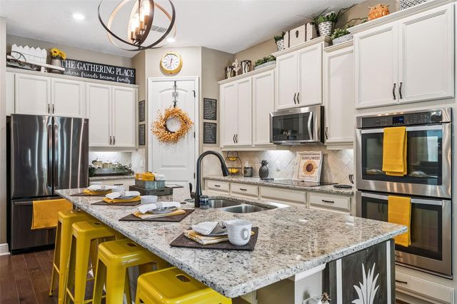 9354 MEADOW HUNT WAY, Winter Garden, FL 34787