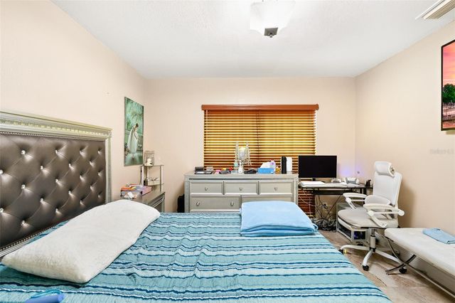 8903 CAMINO VILLA, Tampa, FL 33635