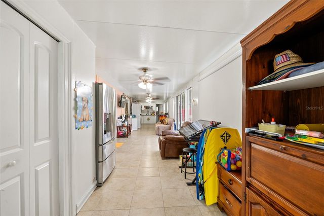 8903 CAMINO VILLA, Tampa, FL 33635
