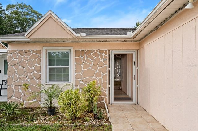 8903 CAMINO VILLA, Tampa, FL 33635