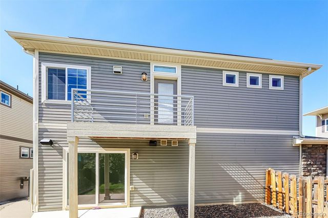 26198 E Maple Drive, Aurora, CO 80018