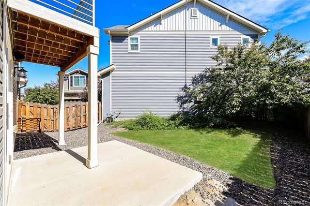 26198 E Maple Drive, Aurora, CO 80018
