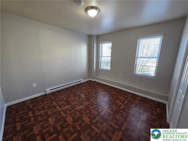 609 Walnut Avenue A, Easton, PA 18042