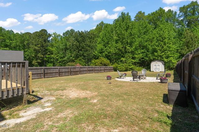150 Brett Circle, Benson, NC 27504