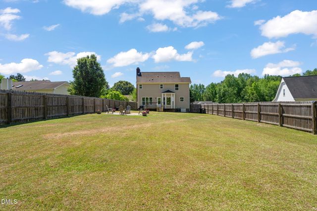 150 Brett Circle, Benson, NC 27504