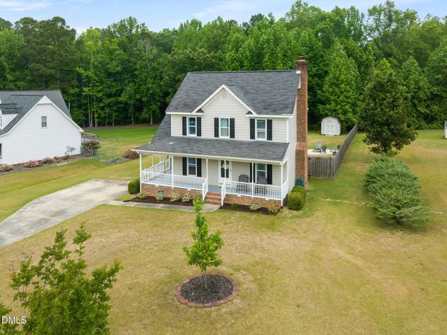 150 Brett Circle, Benson, NC 27504