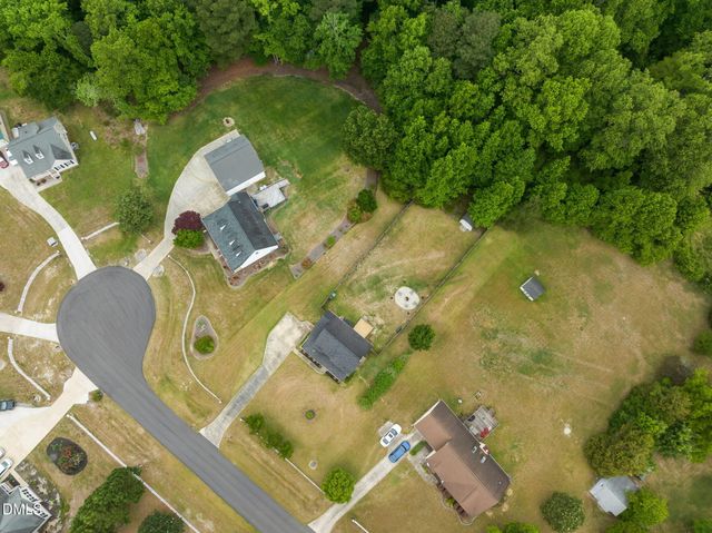 150 Brett Circle, Benson, NC 27504