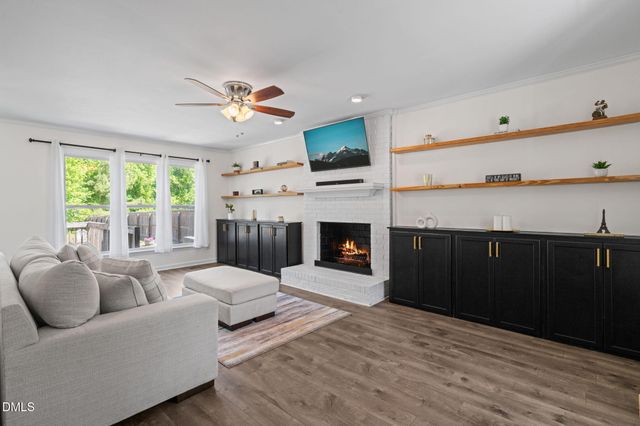 150 Brett Circle, Benson, NC 27504