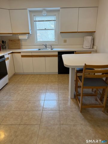 13 Dunham Drive 13, Guilford, CT 06437