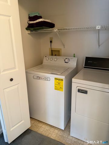 13 Dunham Drive 13, Guilford, CT 06437