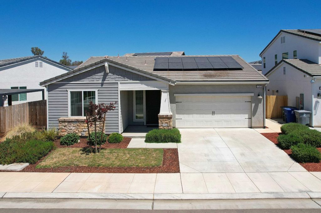 Image 45 of property listing at 4049 San Jose Avenue, Clovis, CA 93619