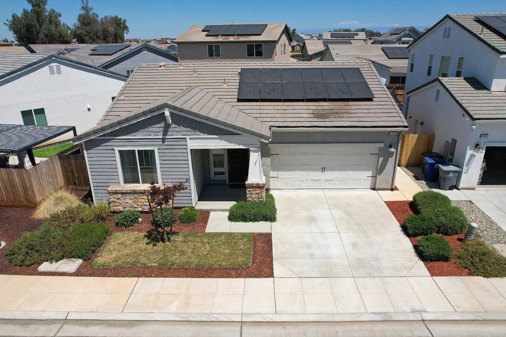 Image 46 of property listing at 4049 San Jose Avenue, Clovis, CA 93619