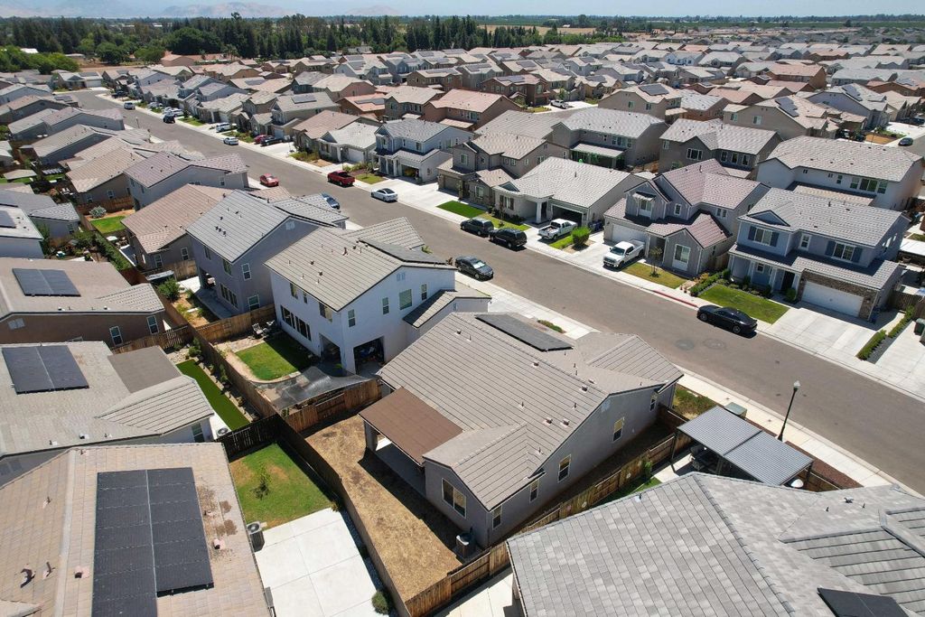 Image 52 of property listing at 4049 San Jose Avenue, Clovis, CA 93619