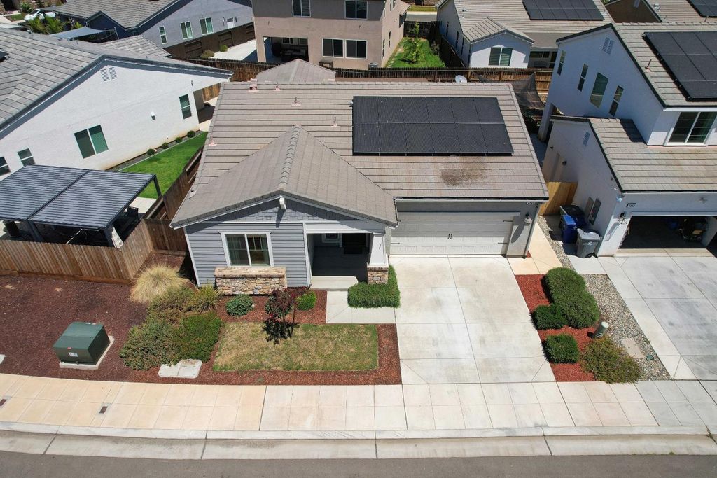 Image 56 of property listing at 4049 San Jose Avenue, Clovis, CA 93619