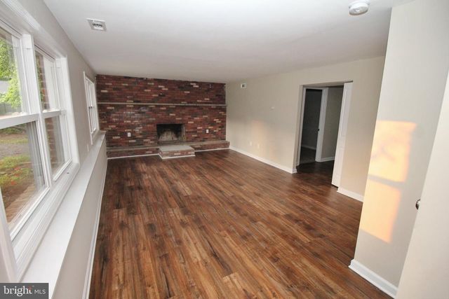 2230 STANTON AVE, Franklinville, NJ 08322