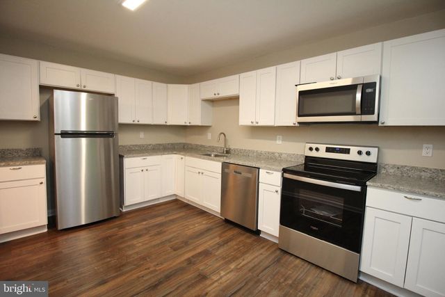 2230 STANTON AVE, Franklinville, NJ 08322