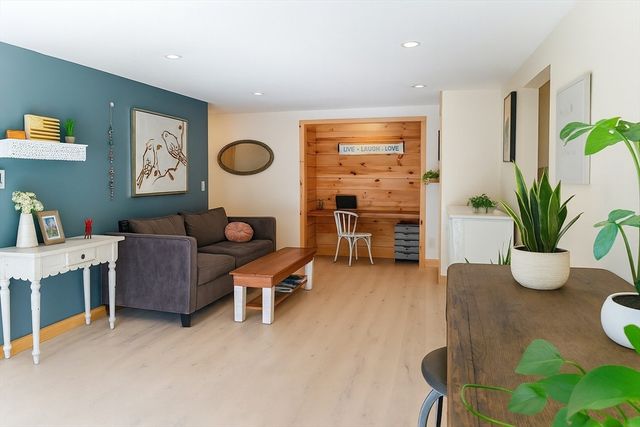 15 Foundry St C32, Easton, MA 02375