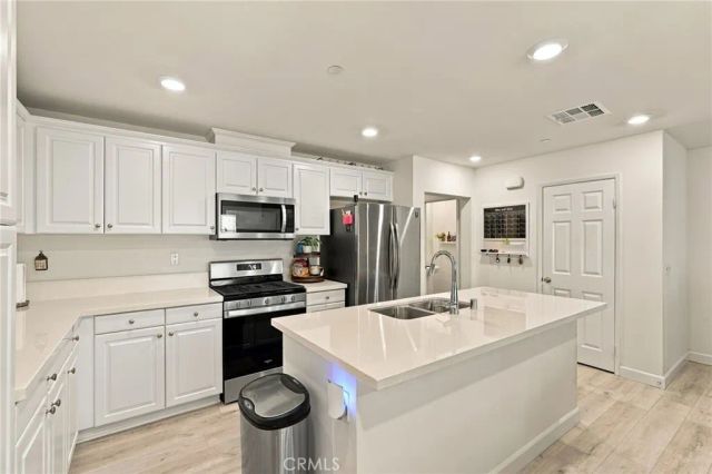 7155 Citrus Ave 374, Fontana, CA 92336