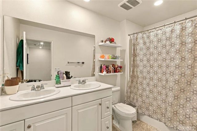 7155 Citrus Ave 374, Fontana, CA 92336