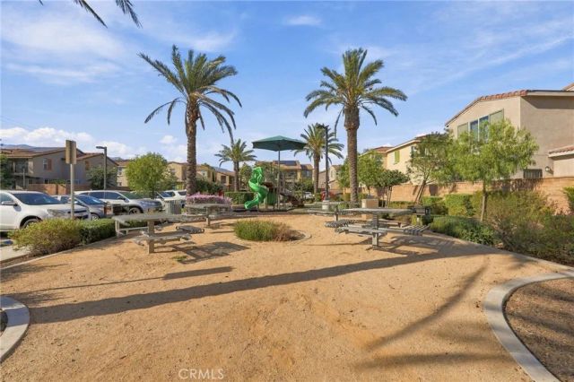 7155 Citrus Ave 374, Fontana, CA 92336