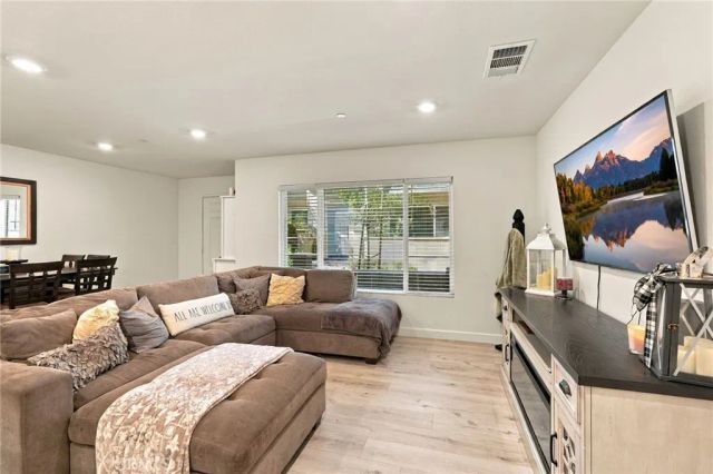 7155 Citrus Ave 374, Fontana, CA 92336