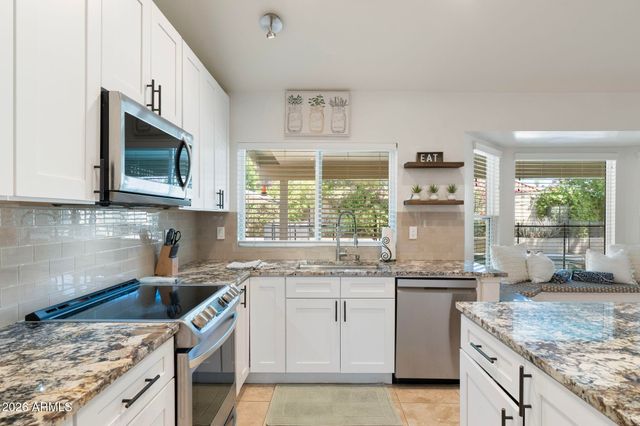 4802 E HILLERY Drive, Scottsdale, AZ 85254