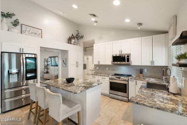 4802 E HILLERY Drive, Scottsdale, AZ 85254