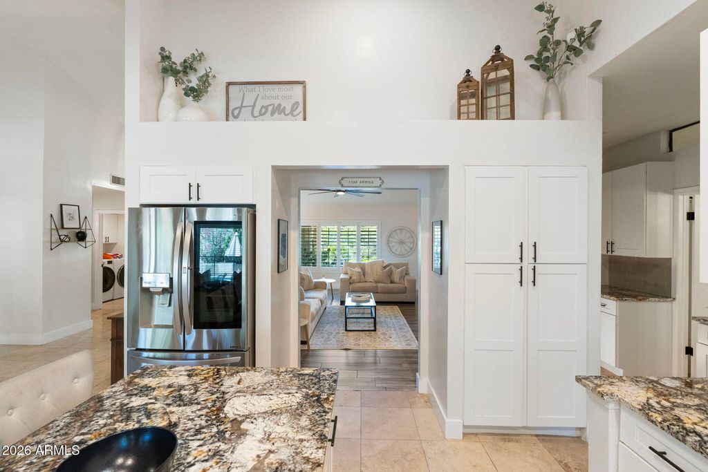 4802 E HILLERY Drive, Scottsdale, AZ 85254 — photo 2