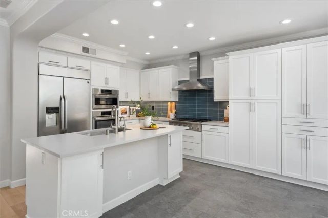 24905 Ironwood, Valencia, CA 91355