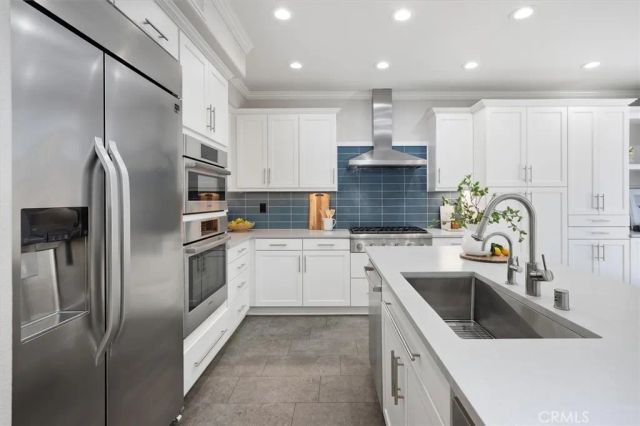 24905 Ironwood, Valencia, CA 91355